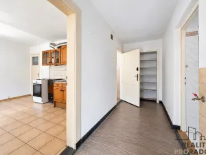 Prodej rodinného domu, Kladruby nad Labem - Bílé Vchynice, 266 m2