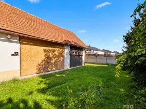 Prodej rodinného domu, Kladruby nad Labem - Bílé Vchynice, 266 m2