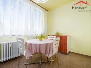 Prodej bytu 2+1, Děčín - Děčín VI-Letná, Školní, 63 m2