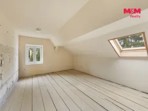 Prodej rodinného domu, Arnoltice, 346 m2