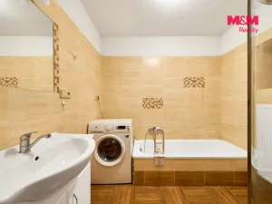 Prodej rodinného domu, Náchod - Lipí, 460 m2