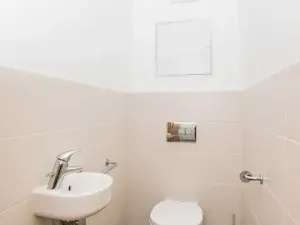 Pronájem bytu 3+kk, Praha, Pražská, 82 m2