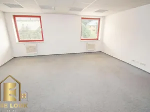 Prodej kanceláře, Havířov - Šumbark, U Nádraží, 748 m2