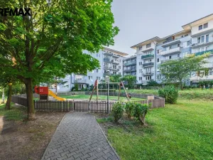 Pronájem bytu 3+kk, Praha - Čakovice, Hakenova, 75 m2