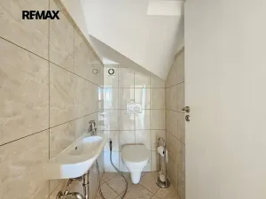 Pronájem atypického bytu, Praha - Vršovice, Čeljabinská, 110 m2