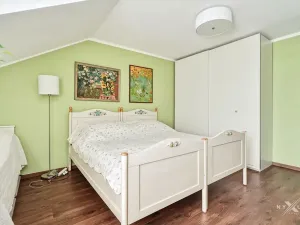 Prodej rodinného domu, Větrušice, Skalní, 158 m2