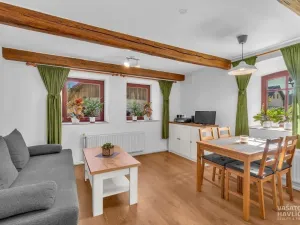 Prodej rodinného domu, Hořiněves - Žíželeves, 211 m2