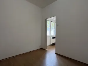 Pronájem bytu 1+kk, Plzeň - Doubravka, Masarykova, 35 m2