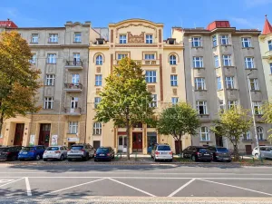 Pronájem bytu 2+kk, Praha - Bubeneč, Bubenečská, 60 m2