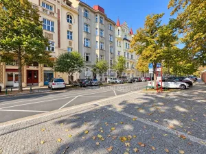 Pronájem bytu 2+kk, Praha - Bubeneč, Bubenečská, 60 m2