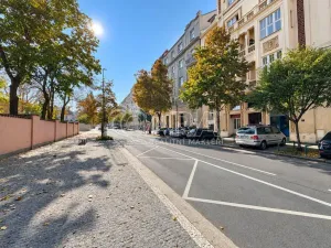Pronájem bytu 2+kk, Praha - Bubeneč, Bubenečská, 60 m2