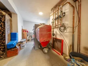 Prodej výrobních prostor, Veselá, 265 m2