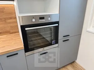 Pronájem bytu 3+1, Hodonín, nám. Osvobození, 75 m2