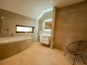 Prodej rodinného domu, Králův Dvůr, Plzeňská, 201 m2