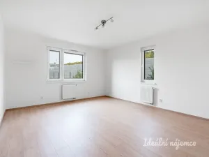 Pronájem bytu 3+kk, Praha - Vysočany, Strnadových, 89 m2