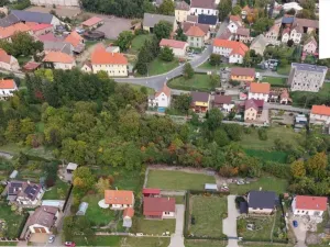 Prodej pozemku pro bydlení, Nebužely, 7762 m2