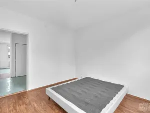Prodej bytu 3+1, Hradec Králové - Moravské Předměstí, Formánkova, 80 m2