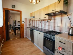Prodej rodinného domu, Běrunice, Hlavní, 220 m2