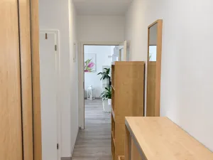 Pronájem bytu 2+kk, Praha, Václava Trojana, 54 m2