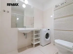 Prodej bytu 2+kk, Praha - Vršovice, 28. pluku, 51 m2