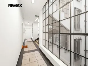 Prodej bytu 2+kk, Praha - Vršovice, 28. pluku, 51 m2