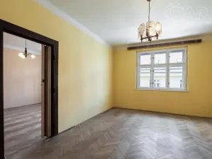 Prodej bytu 3+1, Praha - Bubeneč, N. A. Někrasova, 84 m2