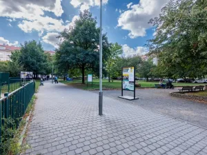 Prodej bytu 3+1, Praha - Bubeneč, N. A. Někrasova, 84 m2