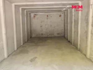 Prodej garáže, Mikulov, Bezručova, 20 m2
