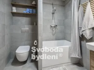 Prodej bytu 2+kk, Kralupy nad Vltavou - Lobeček, J. Wolkera, 58 m2