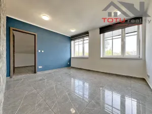 Pronájem bytu 3+1, Trutnov, Voletinská, 86 m2