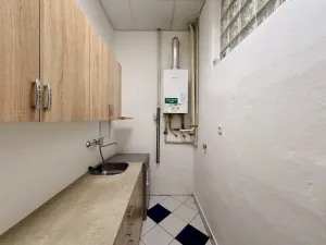 Pronájem kanceláře, Plzeň, Veleslavínova, 112 m2