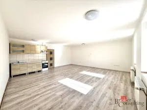 Pronájem bytu 1+kk, Kostelec nad Orlicí, Husova, 40 m2