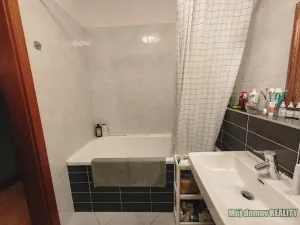 Pronájem bytu 2+kk, Praha - Žižkov, Jeseniova, 58 m2