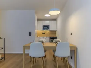 Prodej bytu 2+kk, Praha - Kobylisy, Taussigova, 42 m2