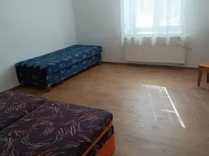 Pronájem rodinného domu, Trnava, 160 m2