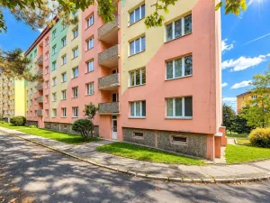 Prodej bytu 2+1, Chomutov, Výletní, 57 m2