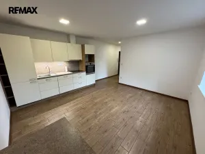 Pronájem bytu 2+kk, Olomouc, tř. Míru, 55 m2