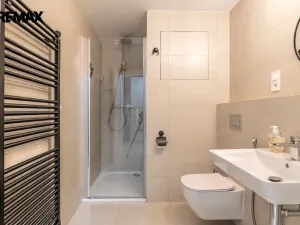 Pronájem bytu 1+kk, Praha - Žižkov, Kaplířova, 39 m2