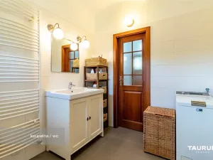 Prodej chalupy, Poděvousy, 97 m2