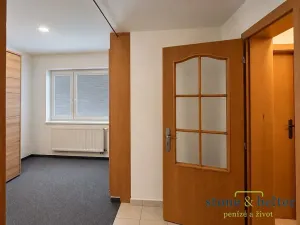 Pronájem kanceláře, Vestec, Vídeňská, 209 m2