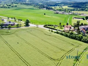 Prodej pole, Buš, 4240 m2