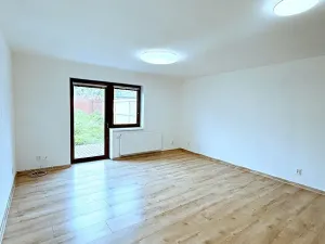 Pronájem bytu 2+kk, Uničov, Stromořadí, 45 m2