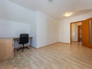 Prodej rodinného domu, Nový Knín, Kozohorská, 216 m2