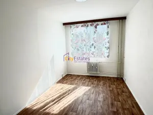 Prodej bytu 2+kk, Praha - Kobylisy, Chabařovická, 45 m2