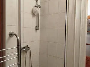 Pronájem bytu 1+1, Liberec, Matoušova, 32 m2