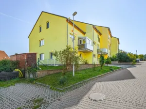 Prodej bytu 3+1, Libčice nad Vltavou, Ke Studánkám, 73 m2