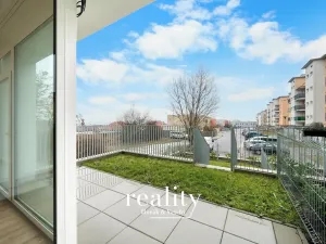 Pronájem bytu 2+kk, Znojmo, Jarošova, 44 m2