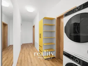 Pronájem bytu 2+kk, Znojmo, Jarošova, 44 m2