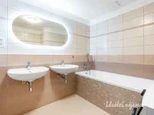 Pronájem bytu 3+kk, Praha - Hlubočepy, Fabiánové, 64 m2