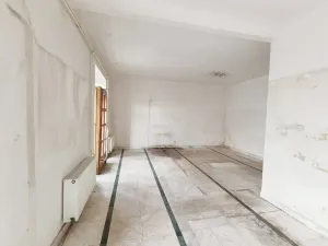Pronájem obchodního prostoru, Hradec Králové, třída Karla IV., 89 m2